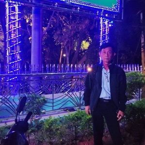 Meet your Posher, Hla